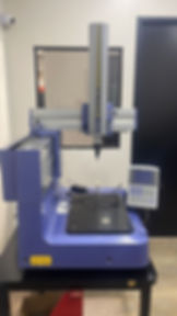 MAQUINA MITUTOYO  TRIDIMENSIONAL MANUAL QM 353 MITUTOYO  C/ QM DATA 300