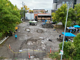 Aerial picture of an urban dig site.