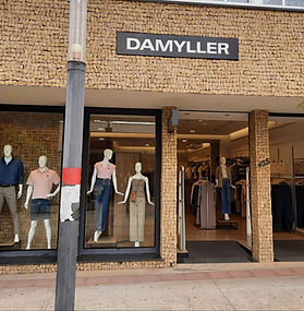 Damyller – Fachada da loja Damyller no centro comercial de Presidente Prudente, SP