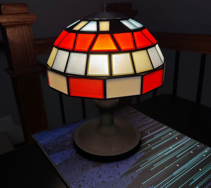 tiffany_lamp.jpeg