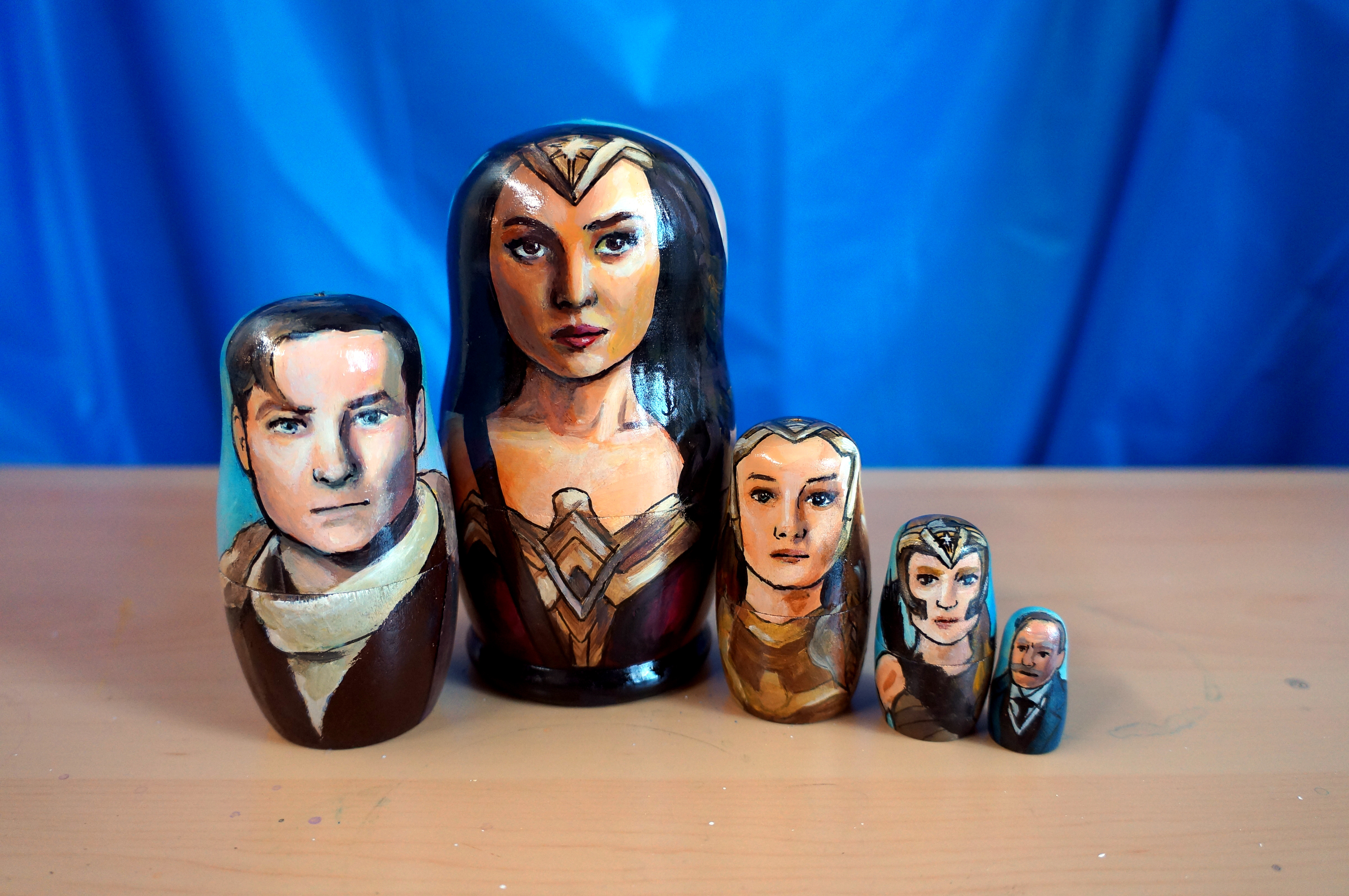 Set of 5 Wonder Woman Nesting Dolls