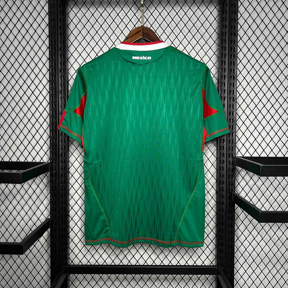 Thumbnail: Mexico 2010 Retro Home Kit