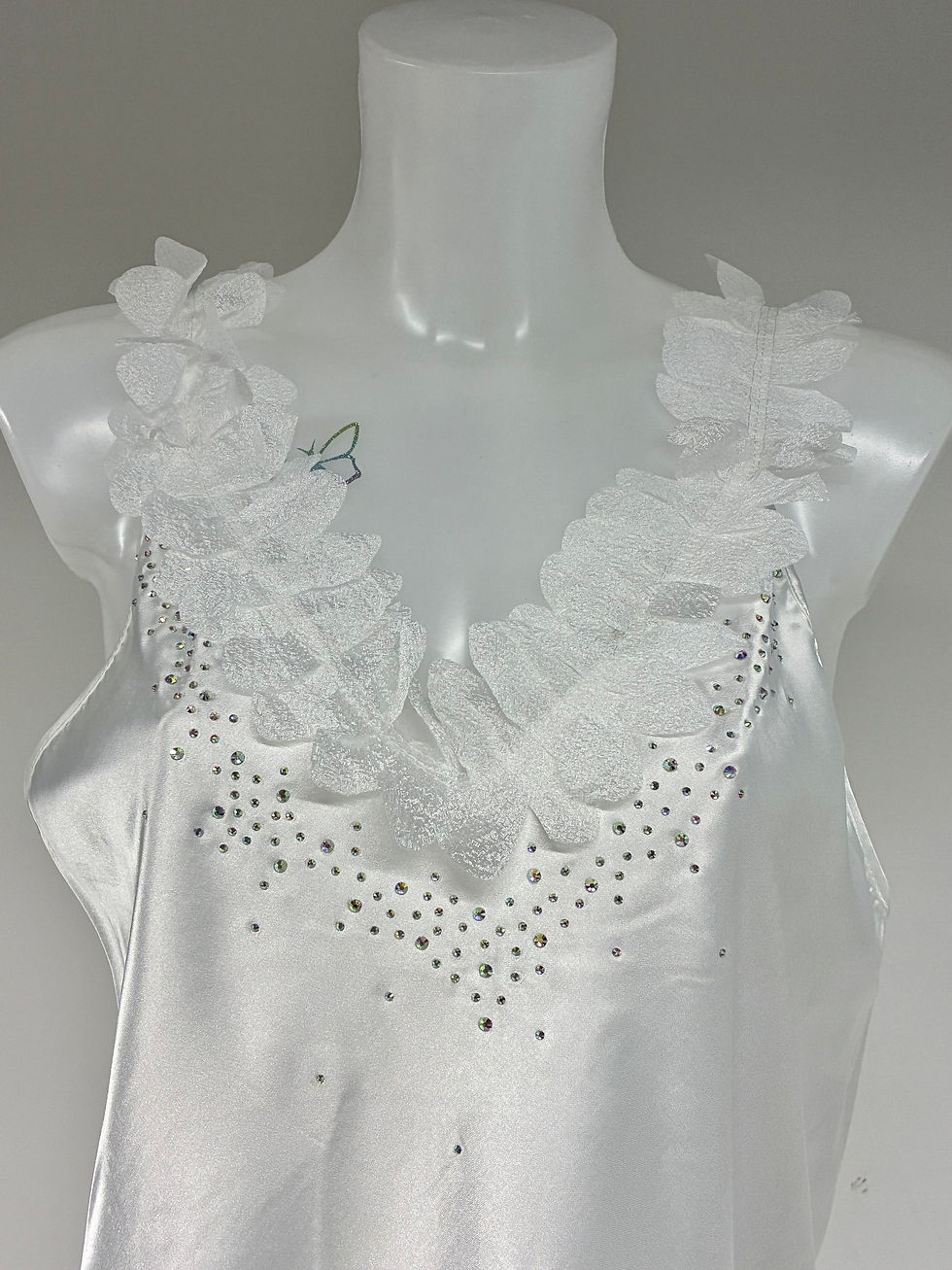 Thumbnail: white flowers and crystals nightdress M 10-12