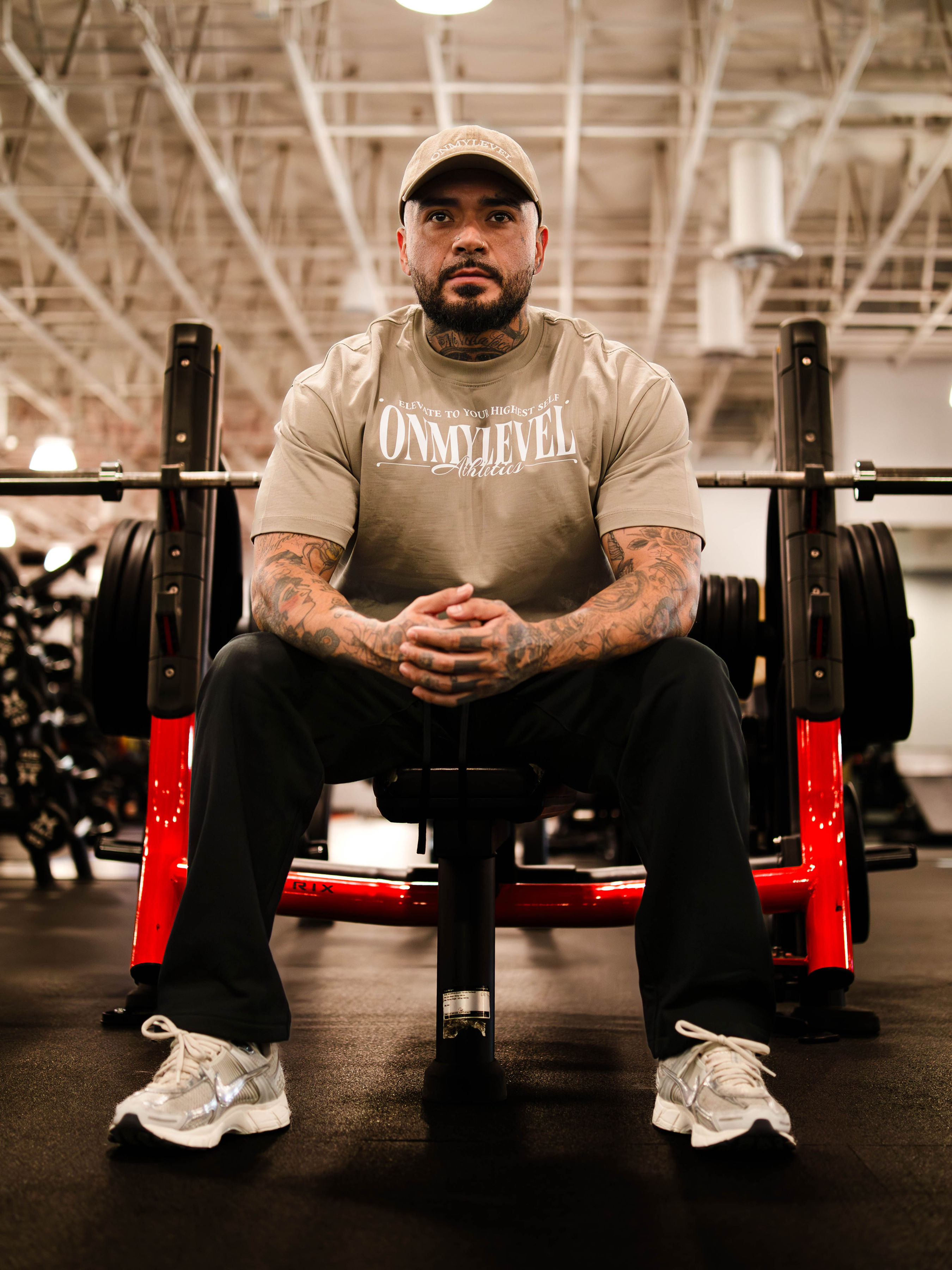 MENS HEAVYWEIGHT GRAPHIC TEE