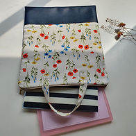 Versatile Foldover Clutch: can be carried as foldover clutch, it's great for daily use or simply opens it up as document bag or carry your daily essentials.