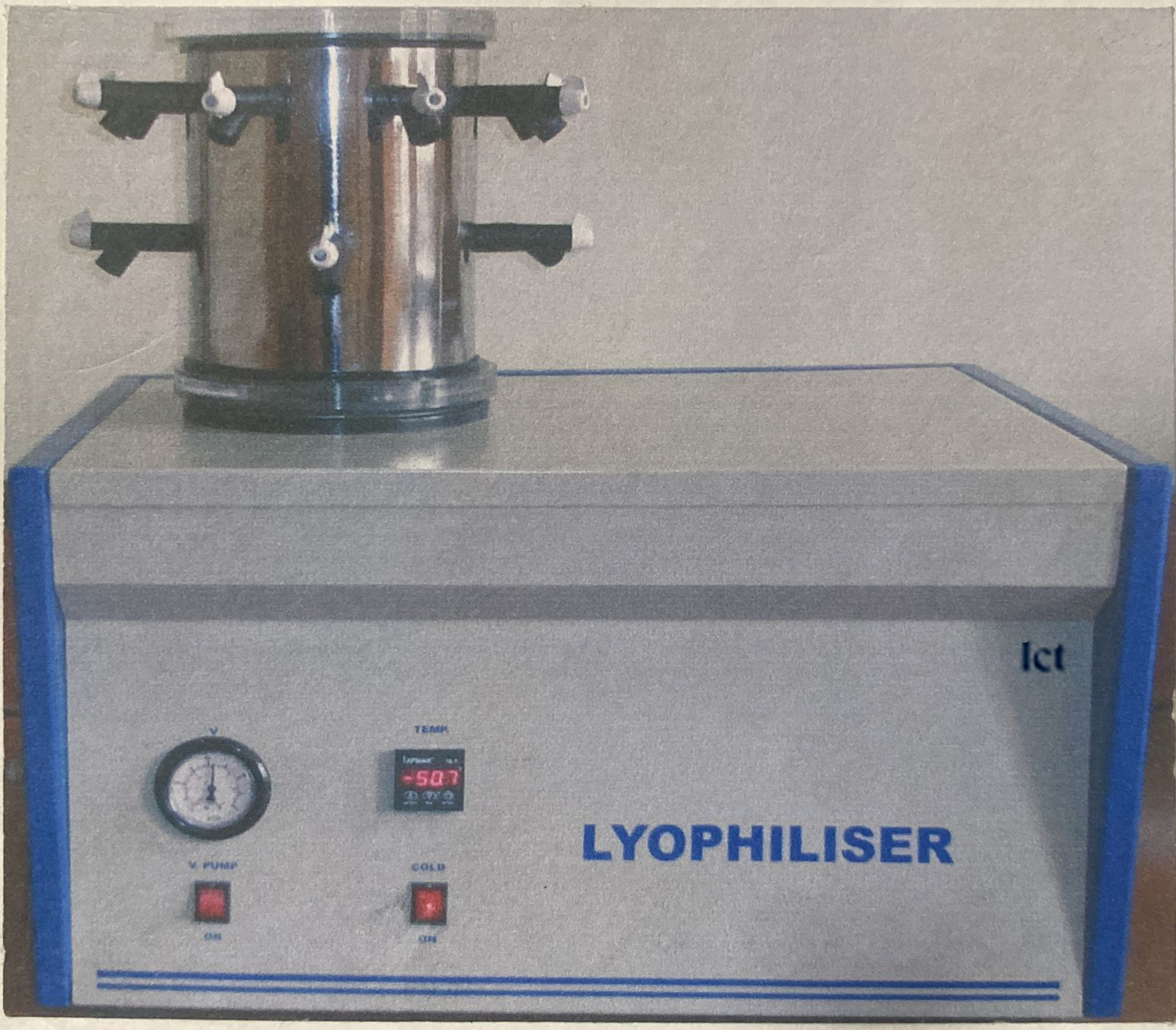 Freeze Dryer (Lyophilizer)