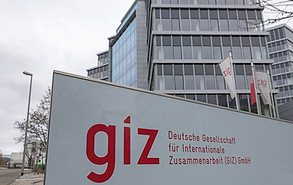 giz-100.jpg