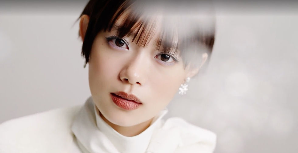 FOXEY HOLIDAY TEMPTATION starring HANA SUGISAKI