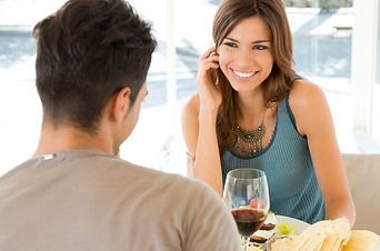 como-conquistar-uma-mulher-conversando.j