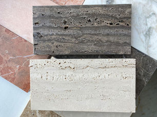 Travertine Silver: Keanggunan Batu Alam Abu-Abu untuk Hunian