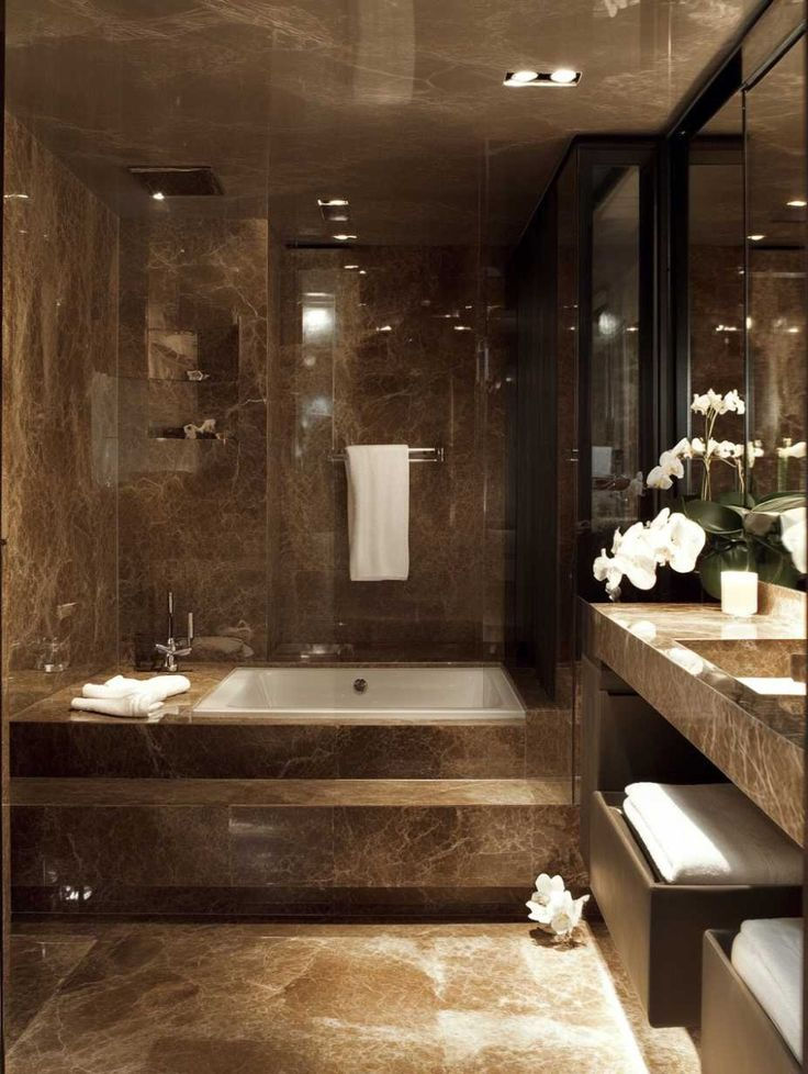 Marmer Kamar Mandi - Ilustrasi penggunaan Light Emperador pada pinggiran bathtub