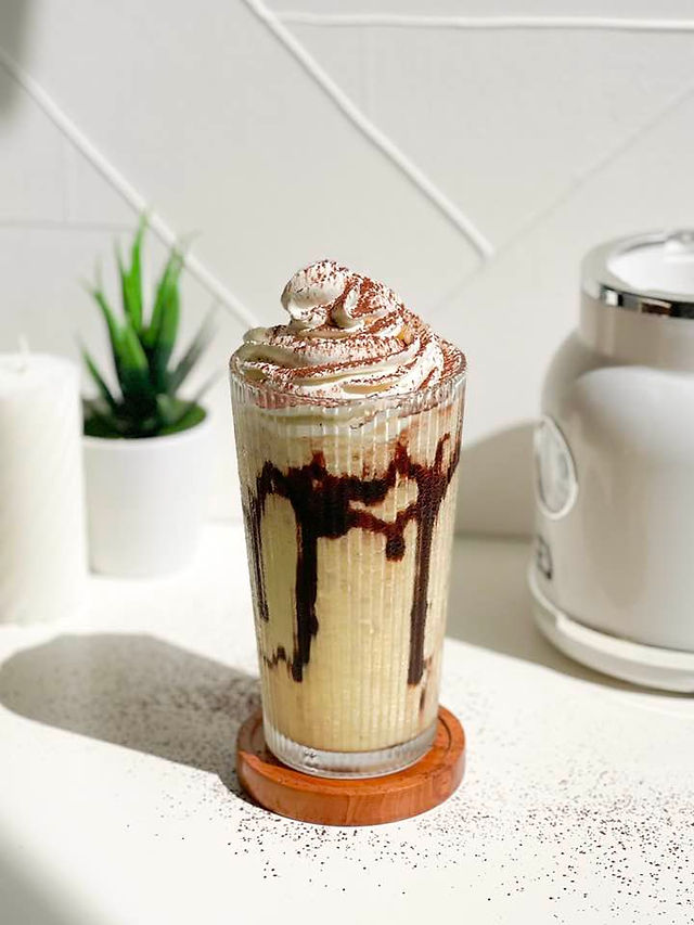 Coffee Coconut Shake | My Blue Tea