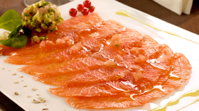 CARPACCIO DE SALMÓN AHUMADO