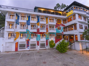 How to Reach Monkey Tribe Munnar