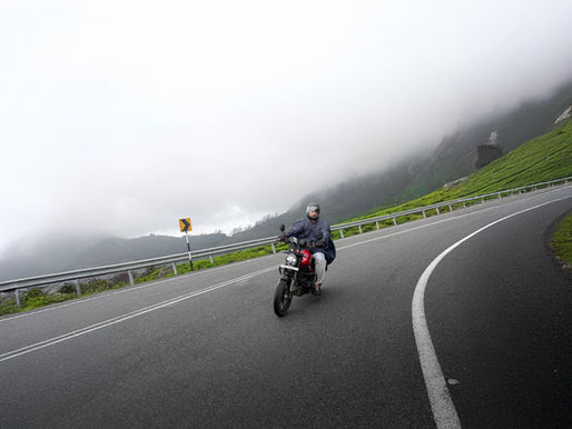 Gap Road, Munnar: A Scenic Highway Through the Clouds