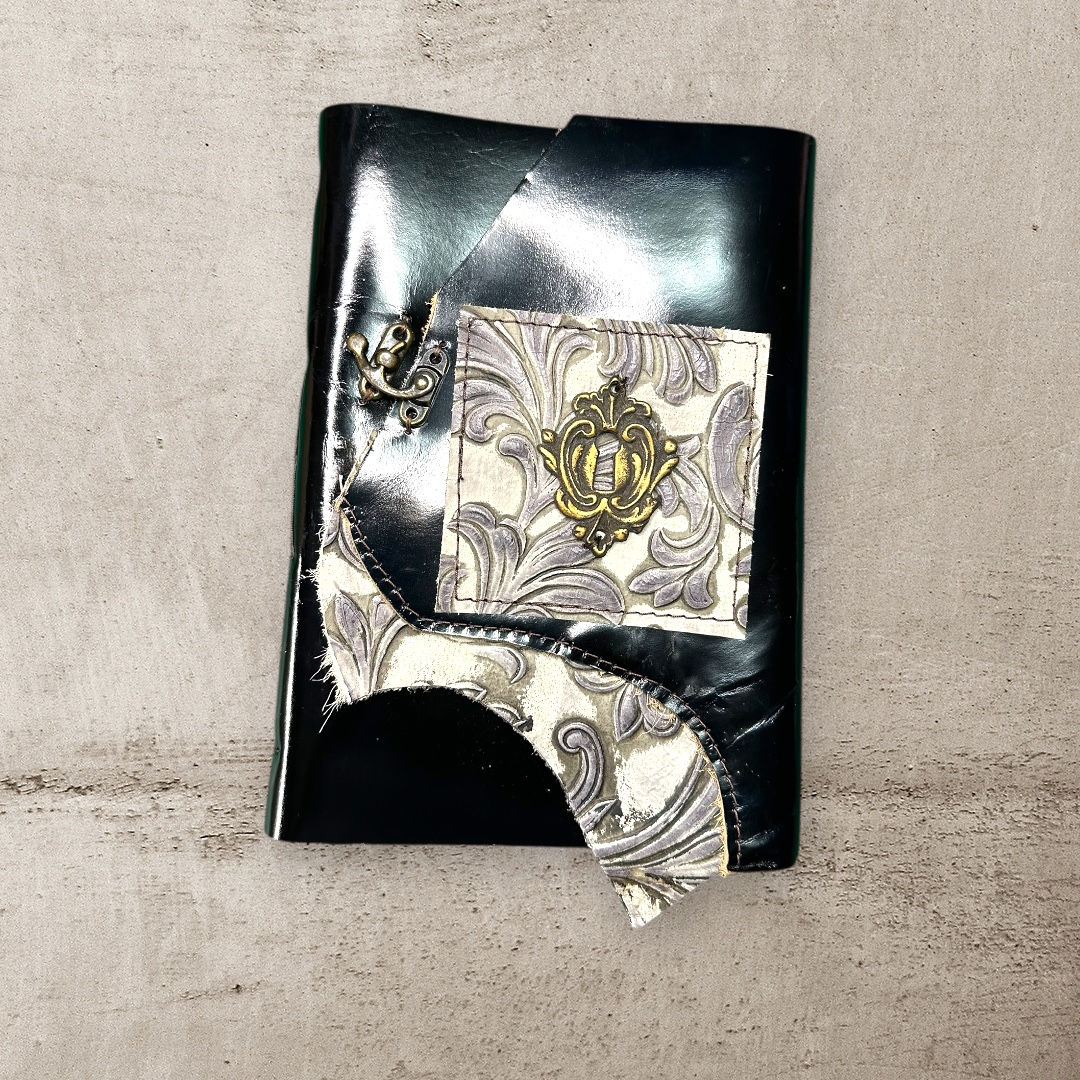 Midnight Acanthus - a Writing Journal