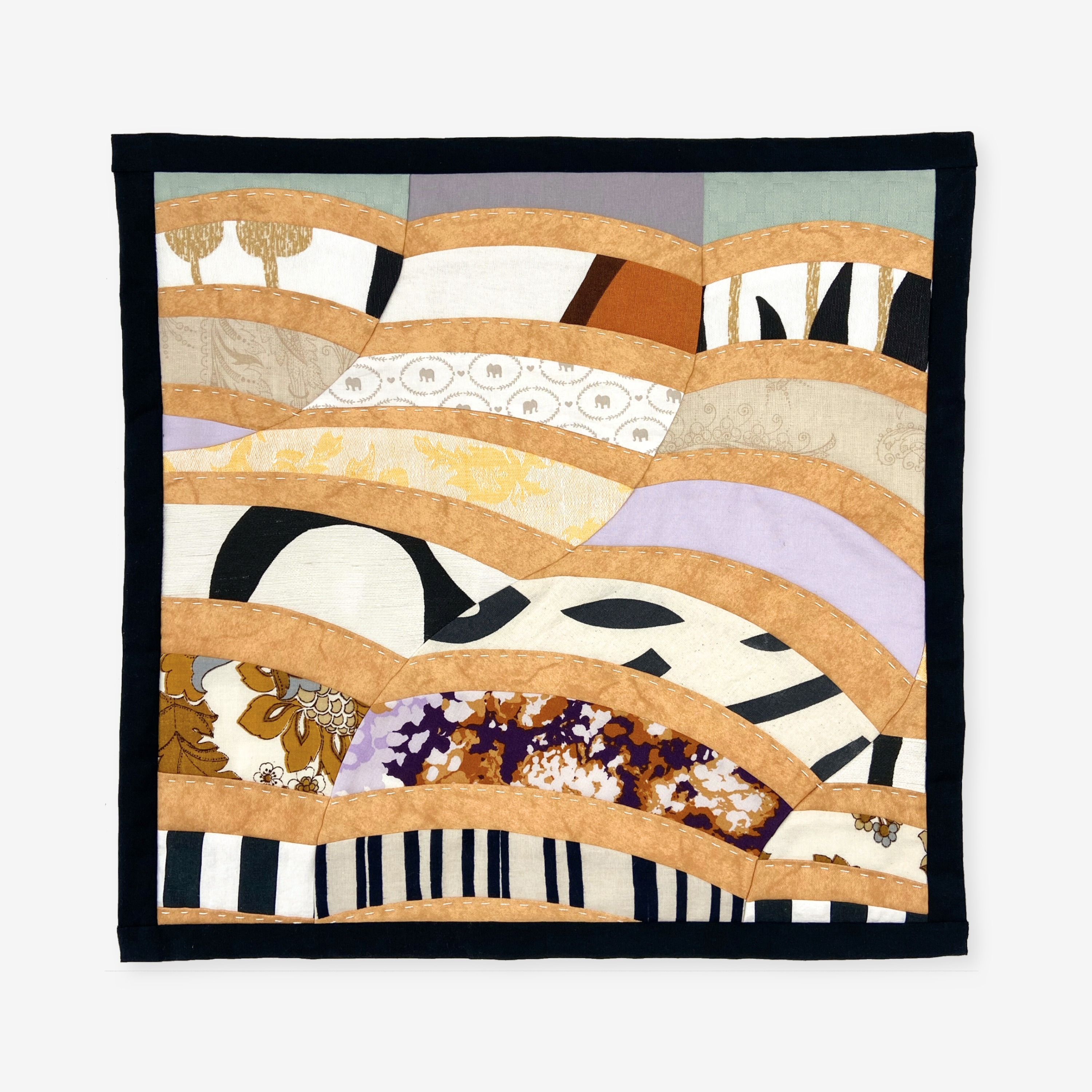 SMALL DELIGHT 2 Wall Quilt (43 x 42 cm / 17" x 16 1/2")