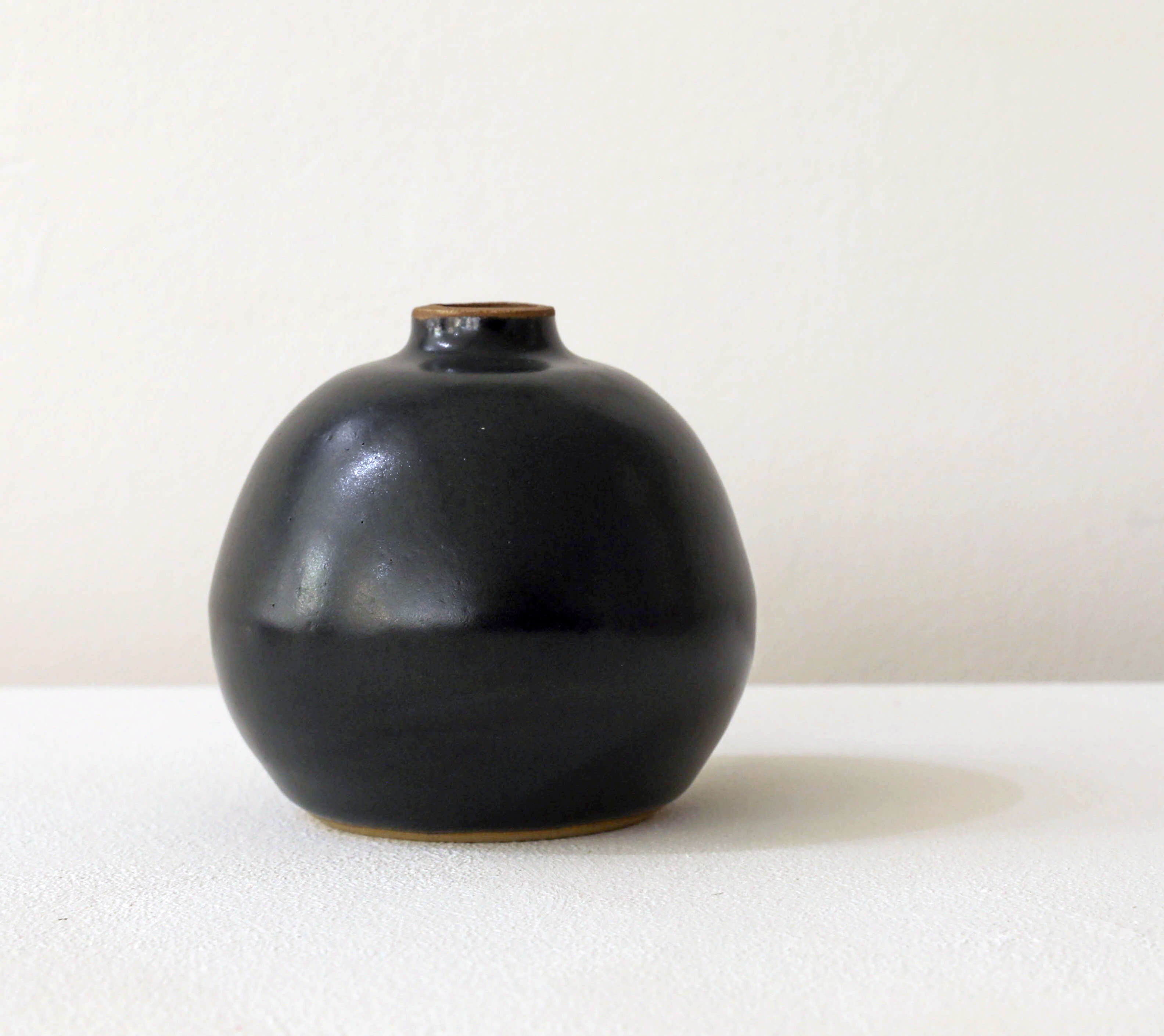 Vase, New Moon / Fâs, Lleuad Newydd #1