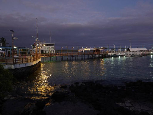 Galápagos: La isla que brilla sin apagones en tiempos de crisis energética