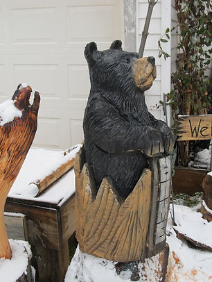 Bubba Bear in a welcoming mood by Legacy Sculpture 2018