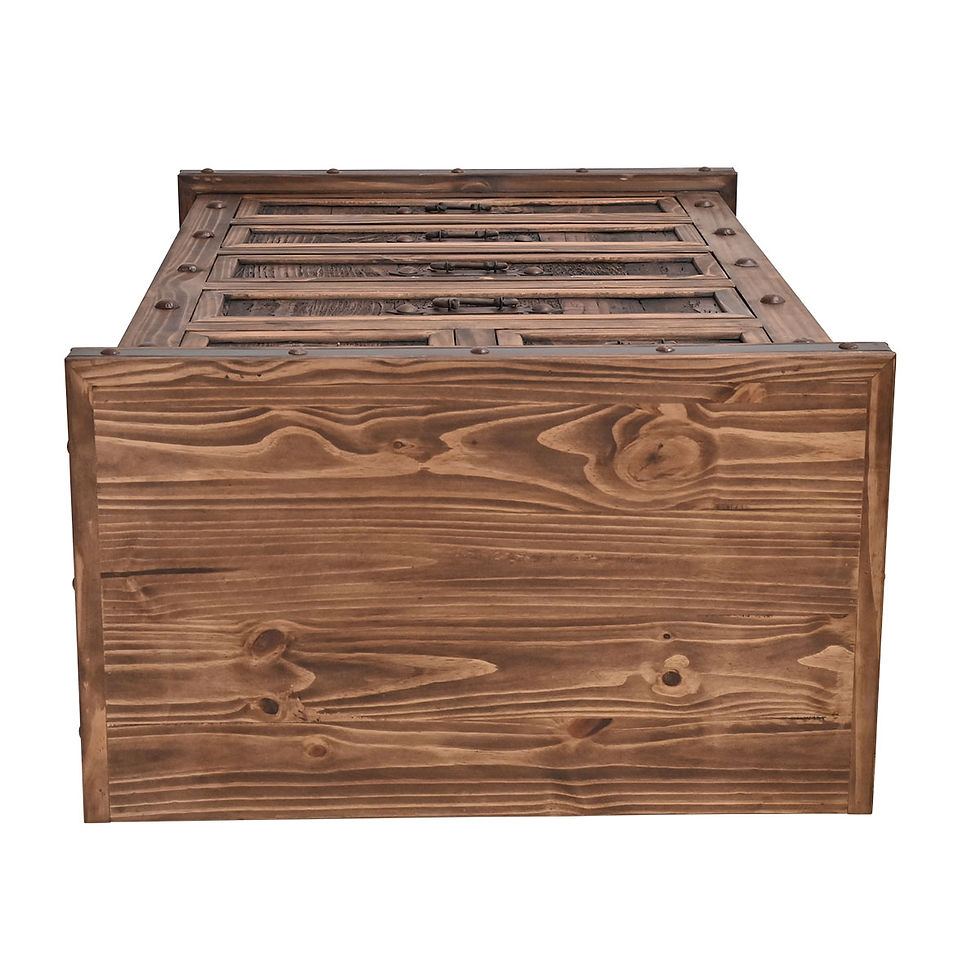 Thumbnail: Finca Chest
