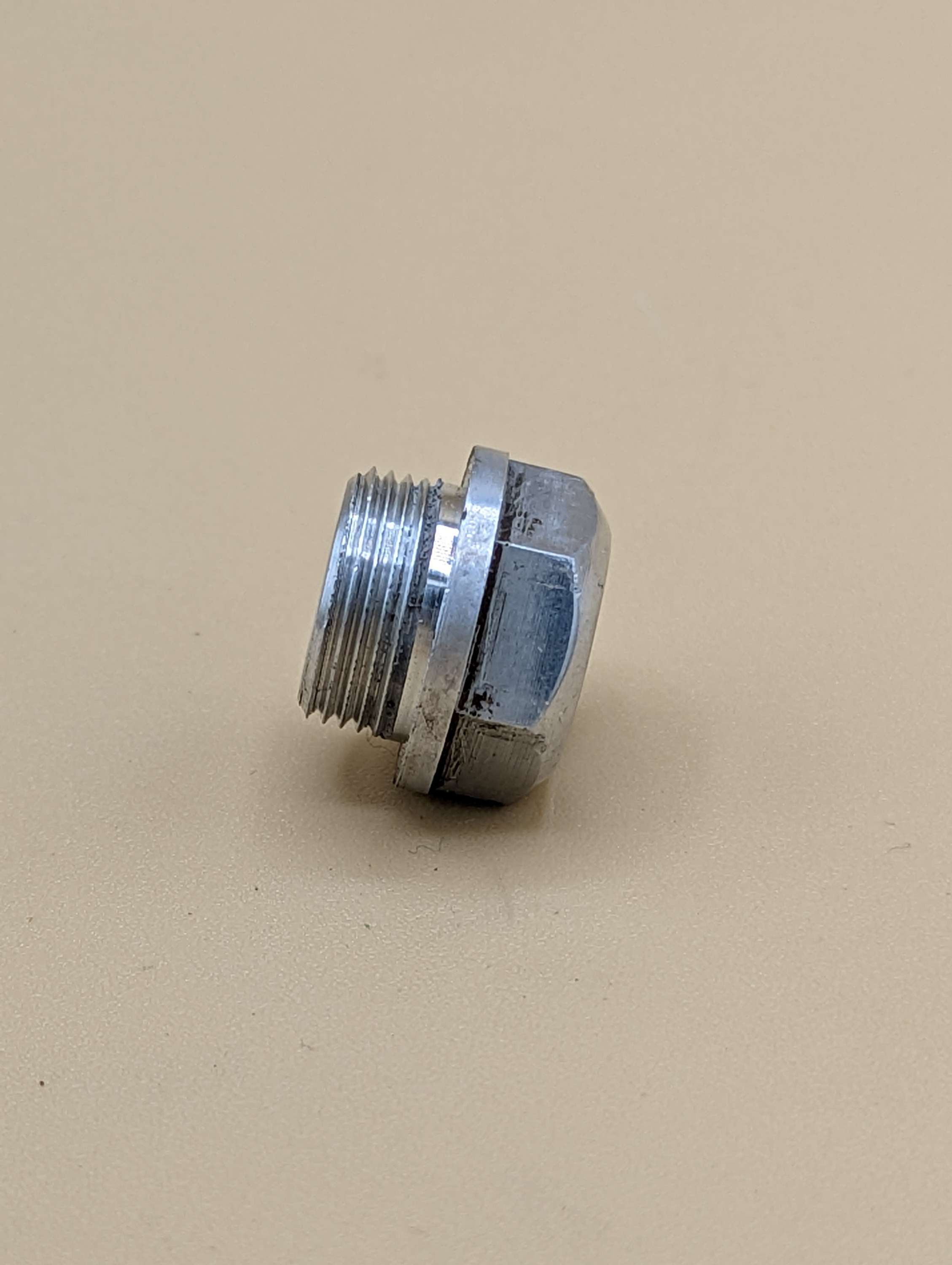M142 - Cap Screw