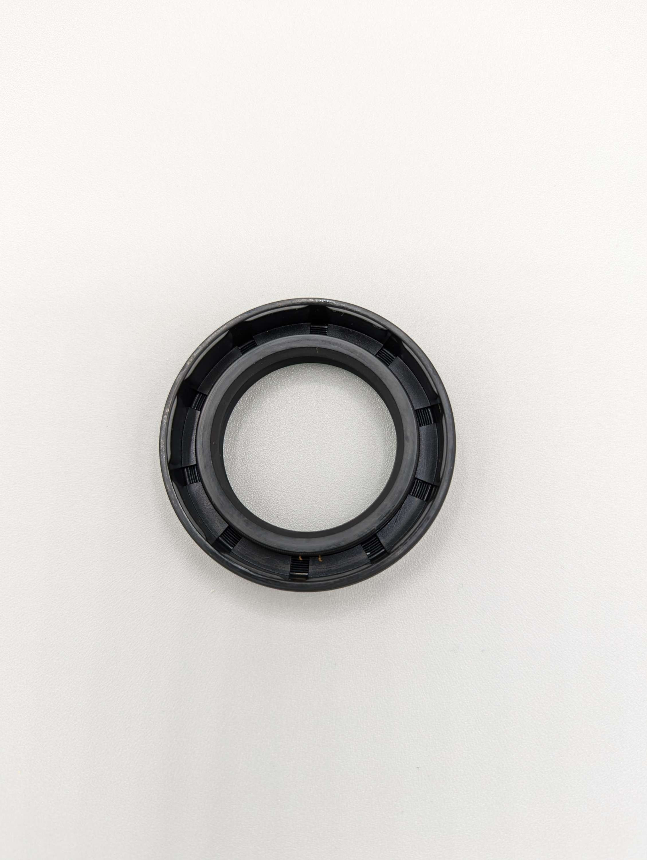 C37 - Oil Seal