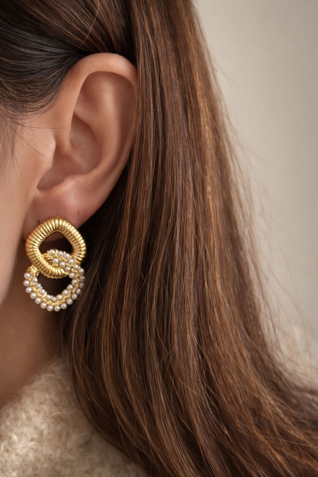 Interlock Pearl Earrings