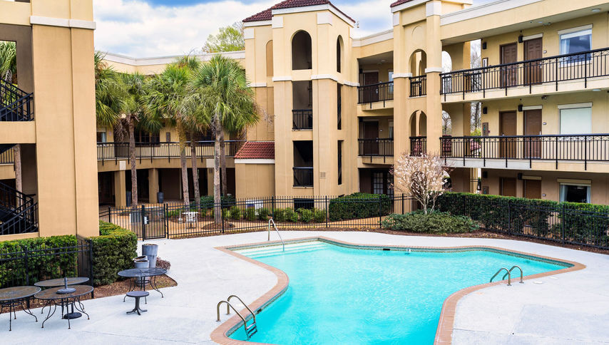 Comfort Suites Baton Rouge-44.jpg