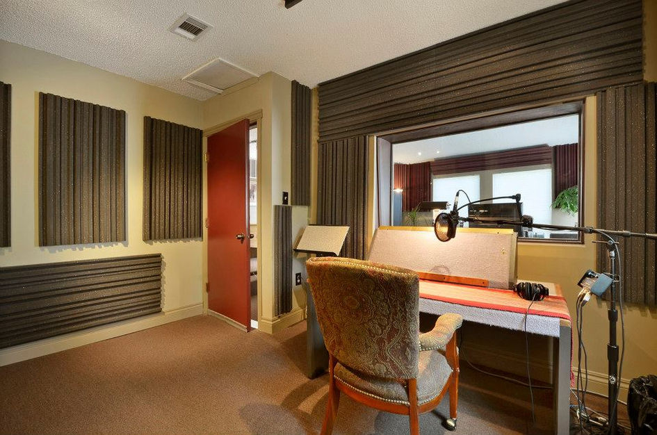 Voiceover booth seating setup at The Sound Lab Inc., Austin — ideal for lengthy audiobook and VO sessions