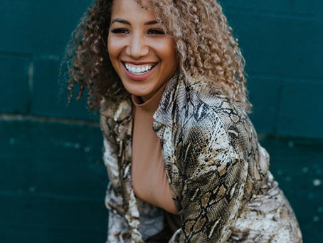 Wing Woman of the Week with Naomi Dumakor