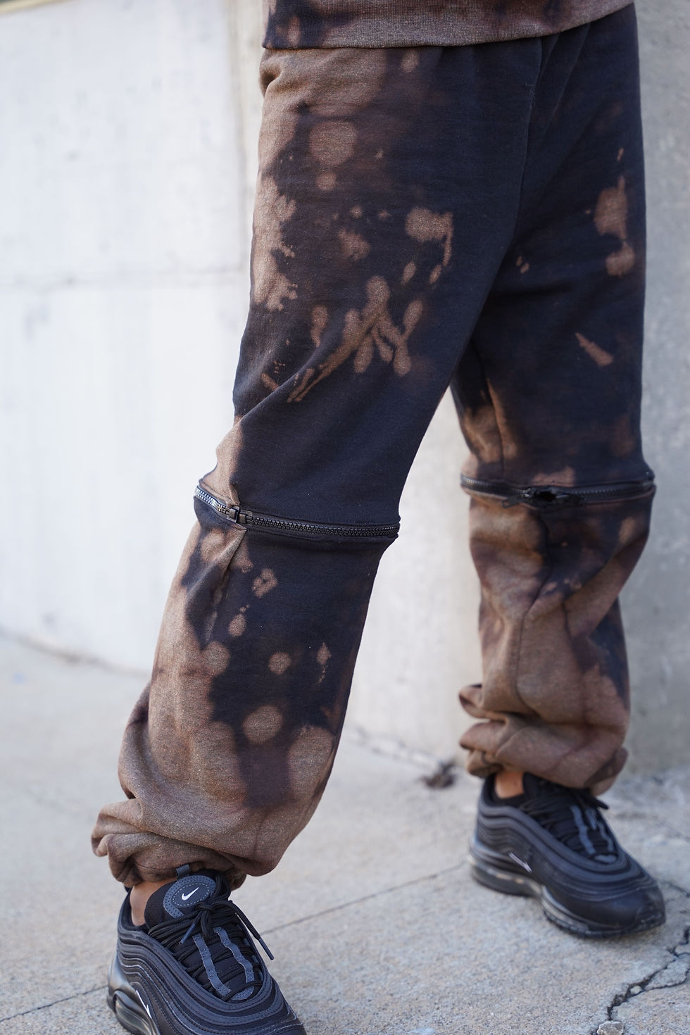 Thumbnail: NOVA Hand-dyed Sweatsuit (2-way)