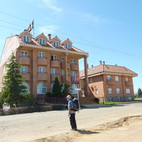 p1000946