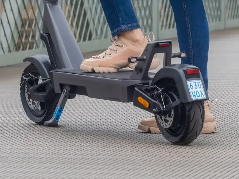 E-Scooter mit ABE und Versicherung