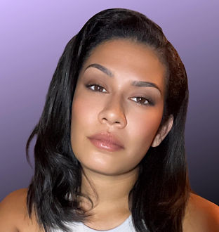 Claudia Headshot 2024.jpg