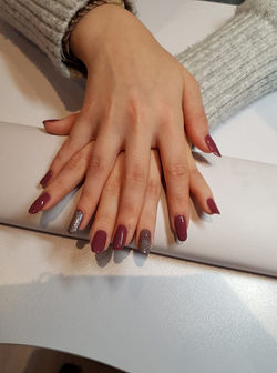 Ongles