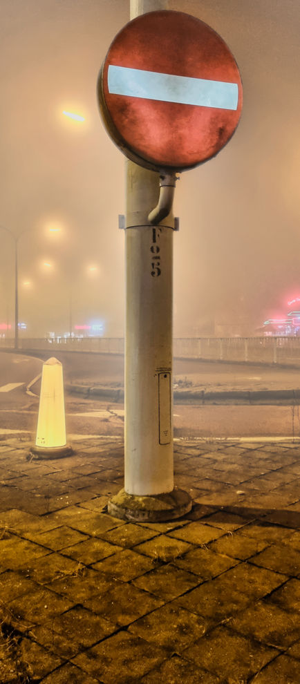 20220114_223050 BE Luik Fog .jpg