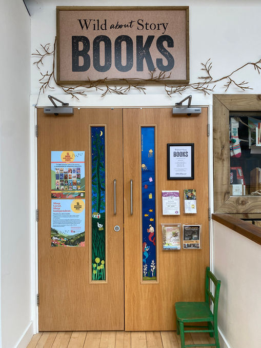 Artwork to enhance the customer experience for passers by at Wild about Story Books based at Cedar Fram, Mawdesley. 