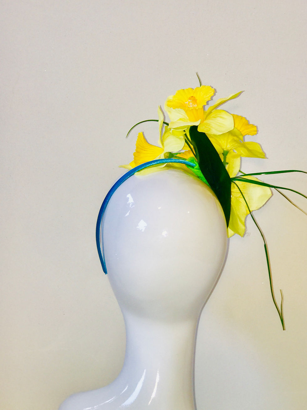 Thumbnail: Daffodils headdress