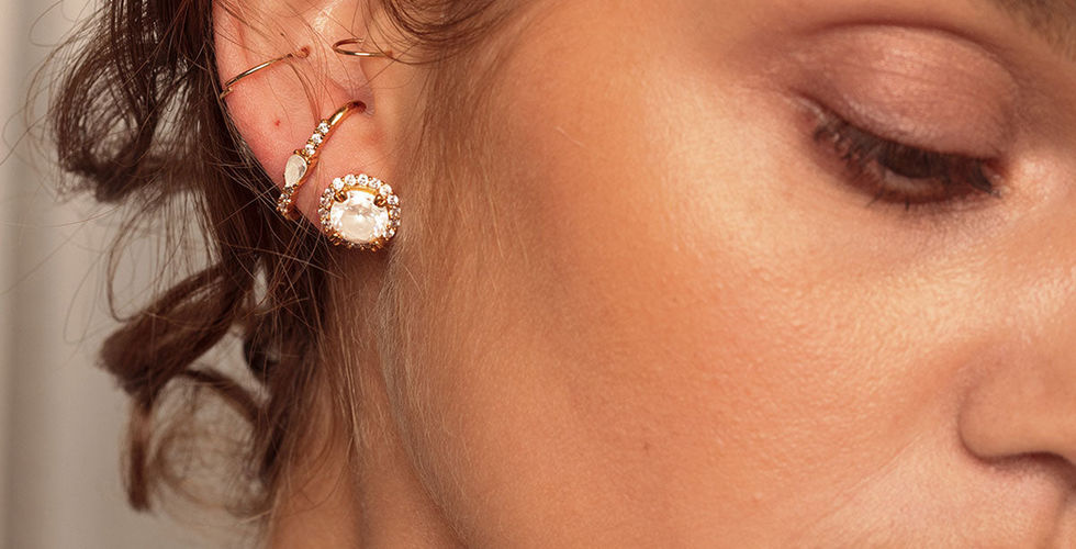 WEDDING EARRINGS PEARL PAVE HALO