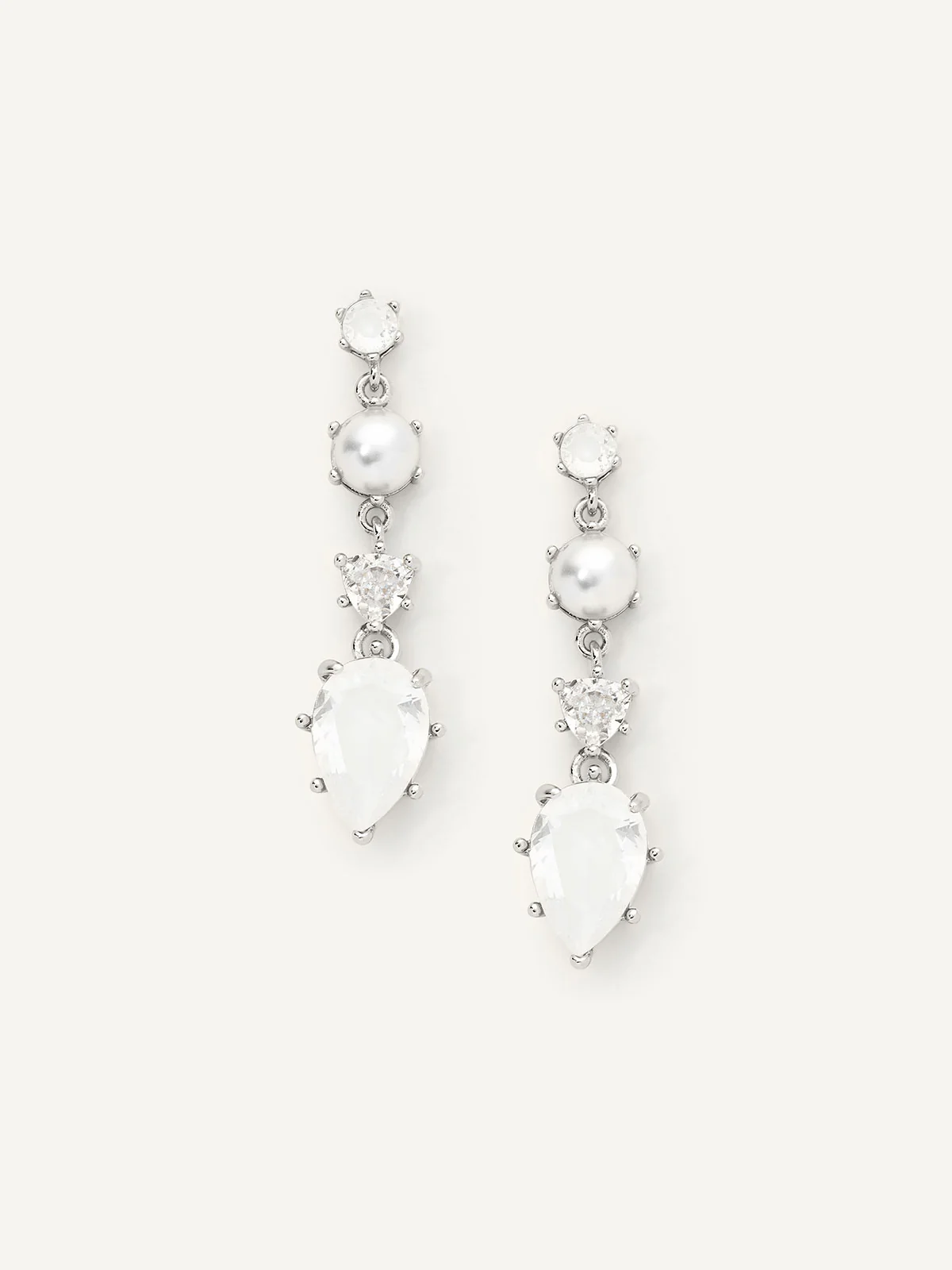 OLIVE & PIPER, O&P, WEDDING JEWELRY, BRIDAL JEWELRY, CINCINNATI, BOCHIC BRIDAL BOUTIQUE, READING BRIDAL DISTRICT