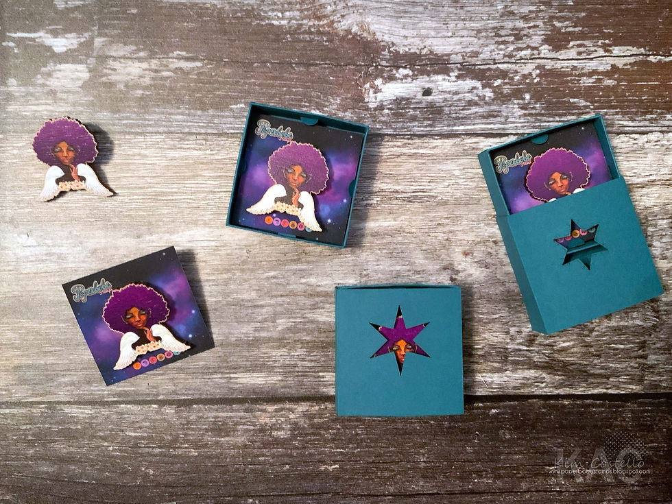 Miniatyrbild: Flower Angel Wooden Pin Badge