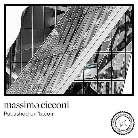 Massimo Cicconi - Connected Forms - Published su 1X.com
