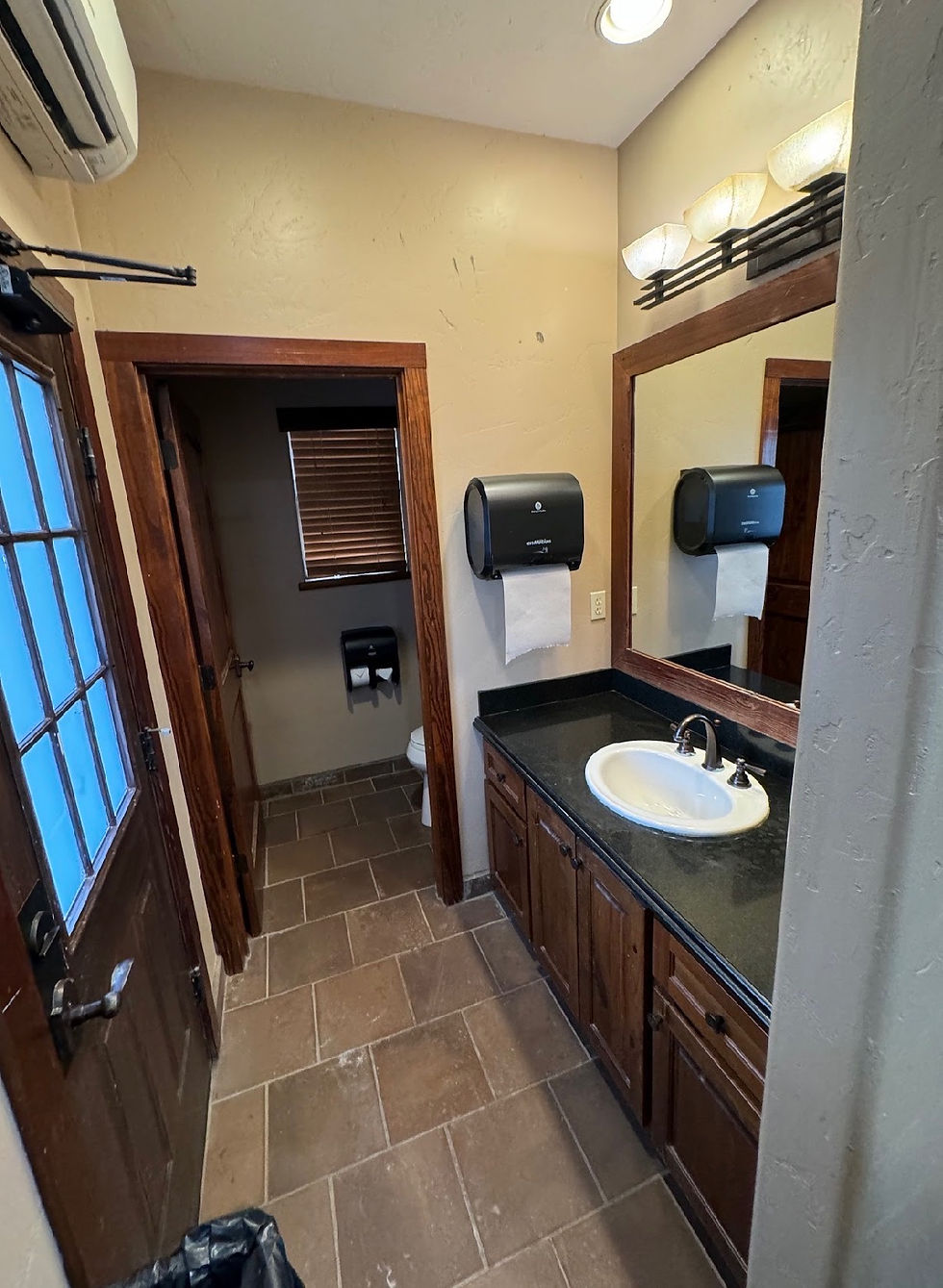 Thumbnail: Volunteer Treehouse Boot Canyon- Adventure stay shared men's dorms