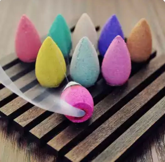 Miniature : 30 Cônes d'encens parfumés naturel Lavande, Aloès, Bois Santal