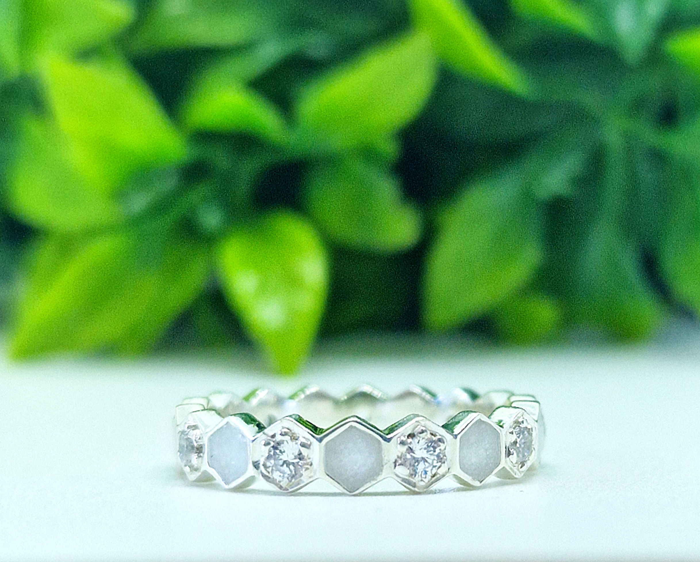 Hexagon birthstone ring with diamantes