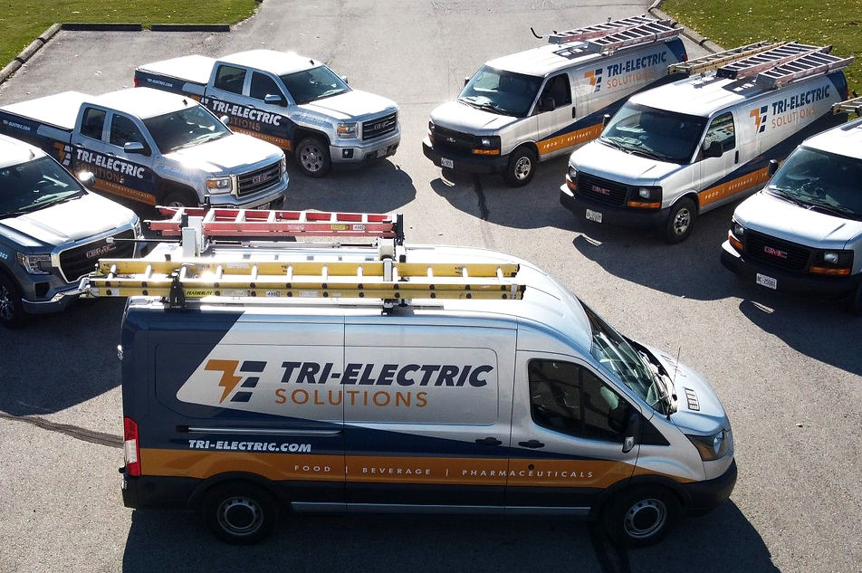 tri-electric-fleet_edited.jpg