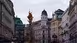 premium_photo-1716932567535-6bb42a3f38ff.avif