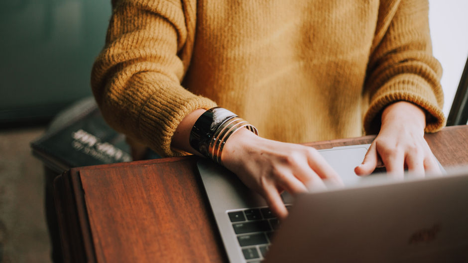 Time-Saving Tools for Work-from-Home Moms: The Best Apps of 2024