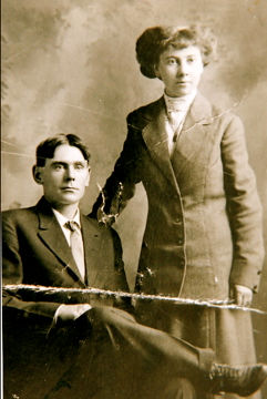 Portrait of Edward and Nora Callahan, 1911 in Hailey, Idaho